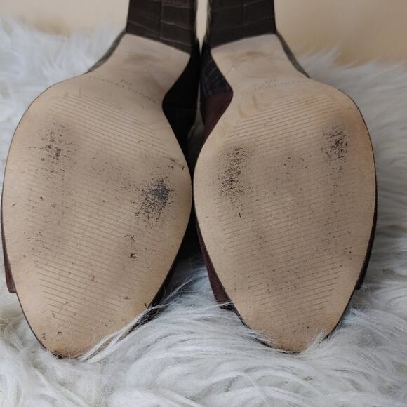 Marc Fisher Leather Size 7 Peep Toe Leather High Heel Snake Print Business Brown - Picture 9 of 10